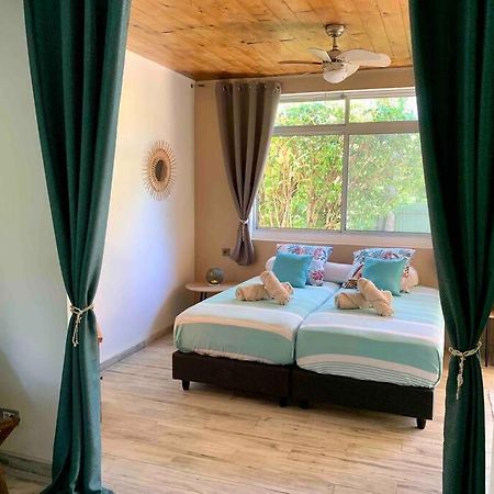 Villa Hoama Lodge Moorea Teavaro Eksteriør billede