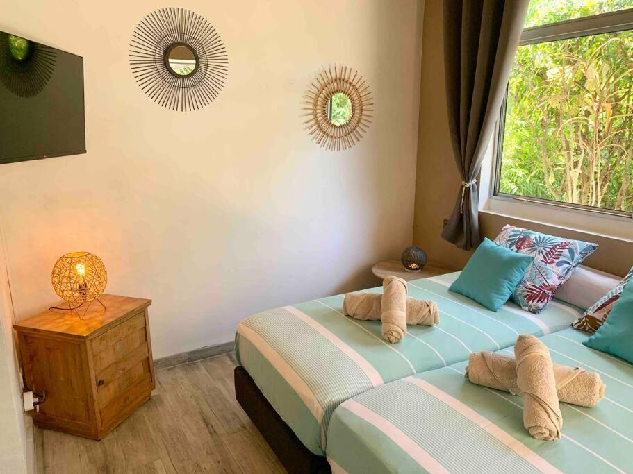 Villa Hoama Lodge Moorea Teavaro Eksteriør billede